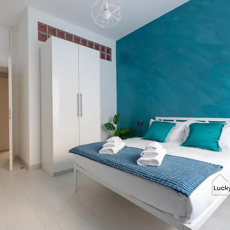 Lucky's House - 400mt To Metro A, 3 Bedrooms, 6-8 Pax, A-c, *